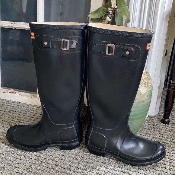 Hunter Rain Boots - Picture 3 of 7